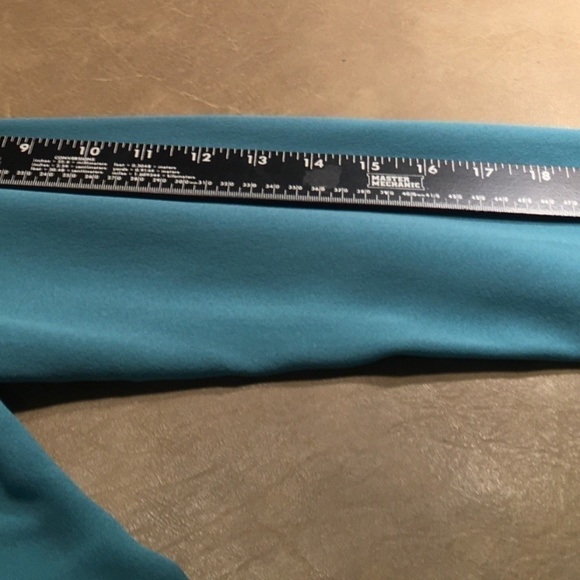 LIZ CLAIBORNE 100% Silk RUFFLE FRONT Blouse, AQUA, NWOT, Size 14 - Picture 5 of 8